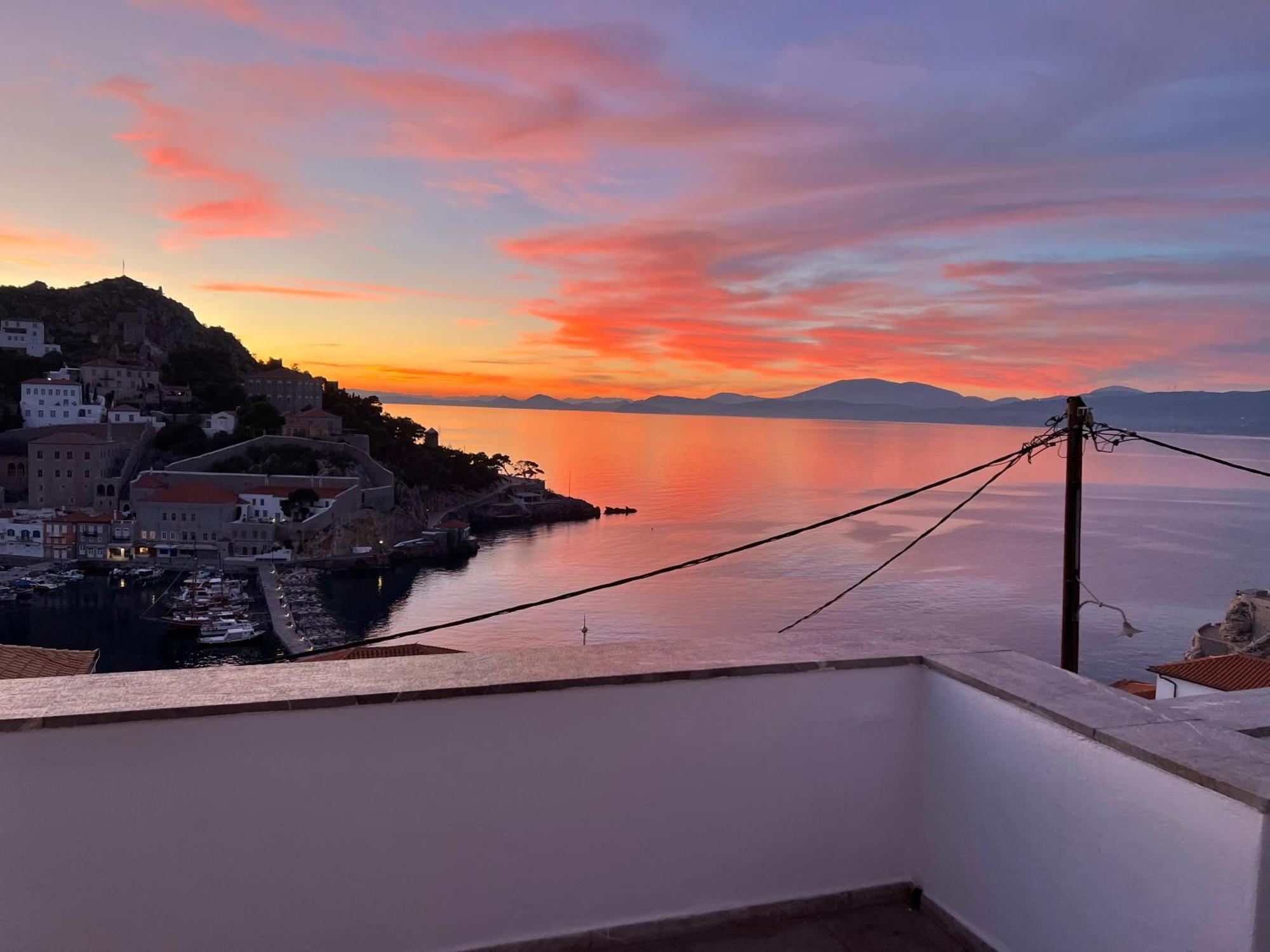 Villa Sunset Hydra  Exteriör bild